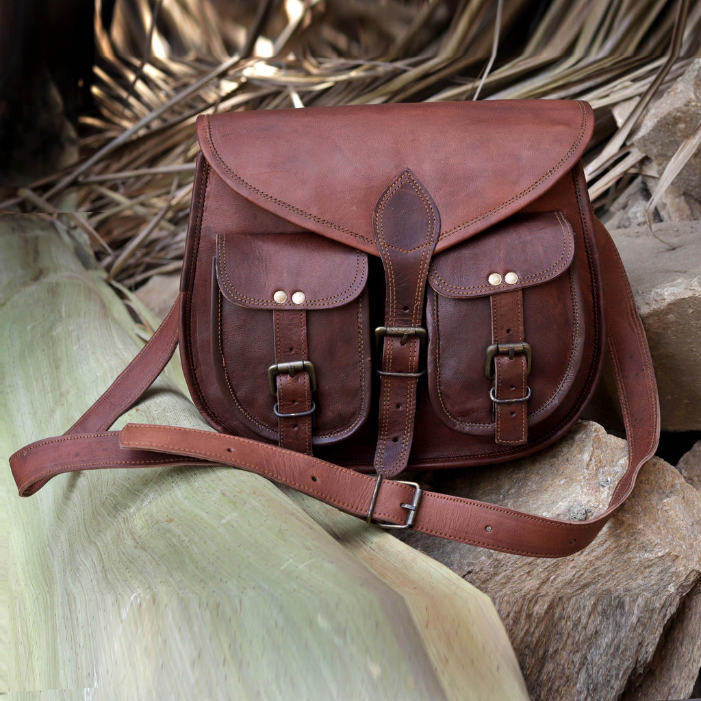 Handmade Leather Crossbody Saddle Bag – Vintage Travel Handbag
