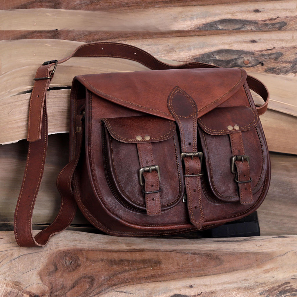 Handmade Leather Crossbody Saddle Bag – Vintage Travel Handbag